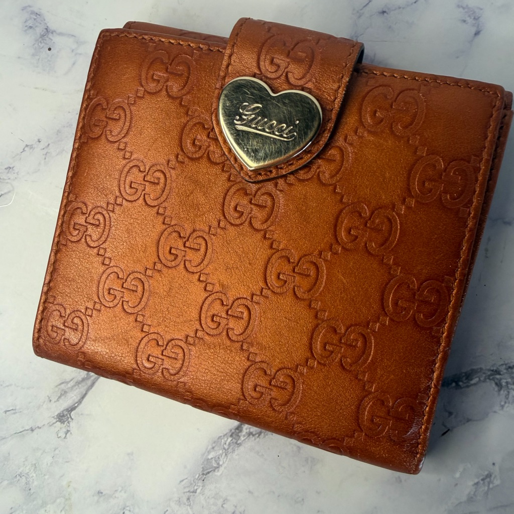 Gucci Orange Leather Wallet With Gold Heart Detail